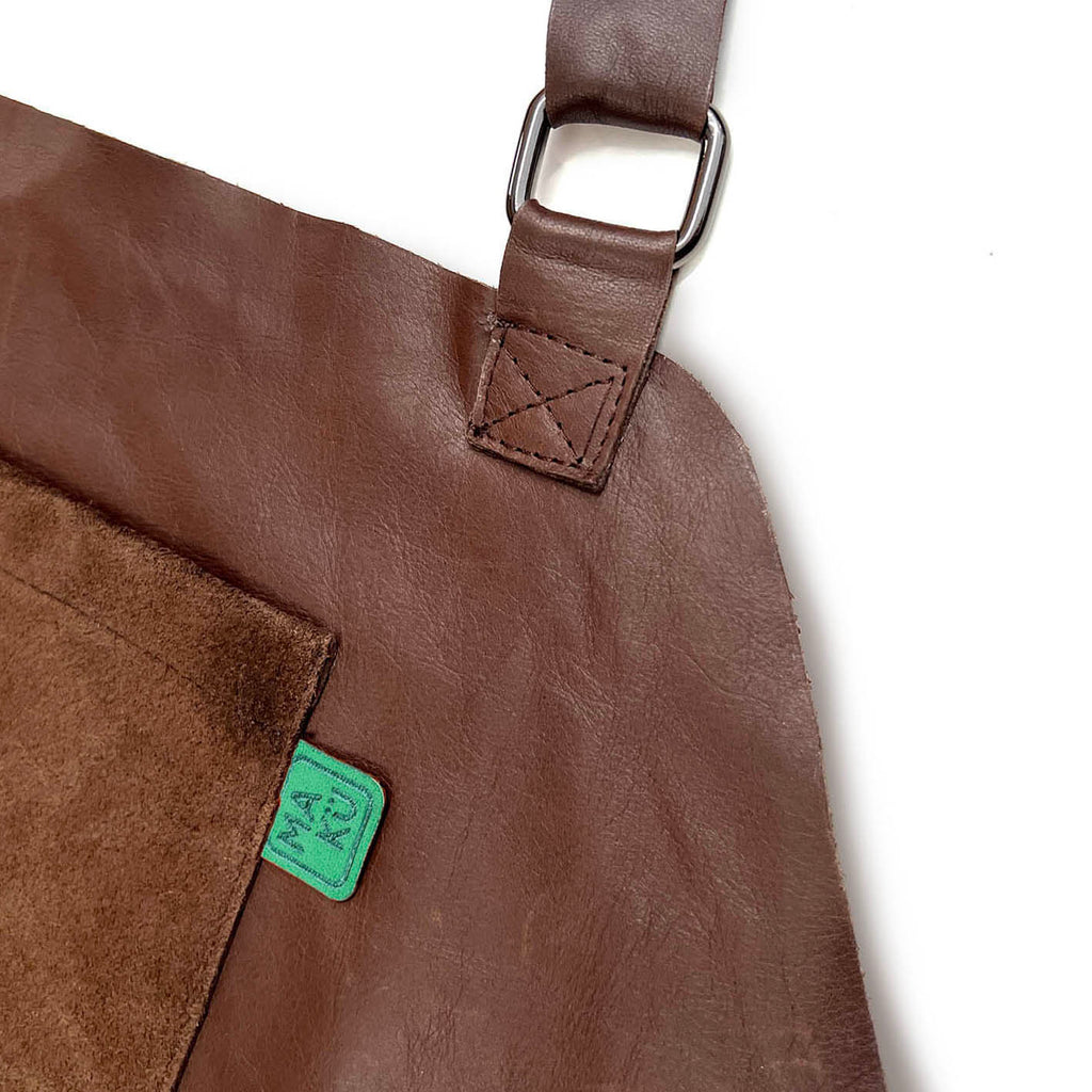KORU Leather Apron / Conker Brown
