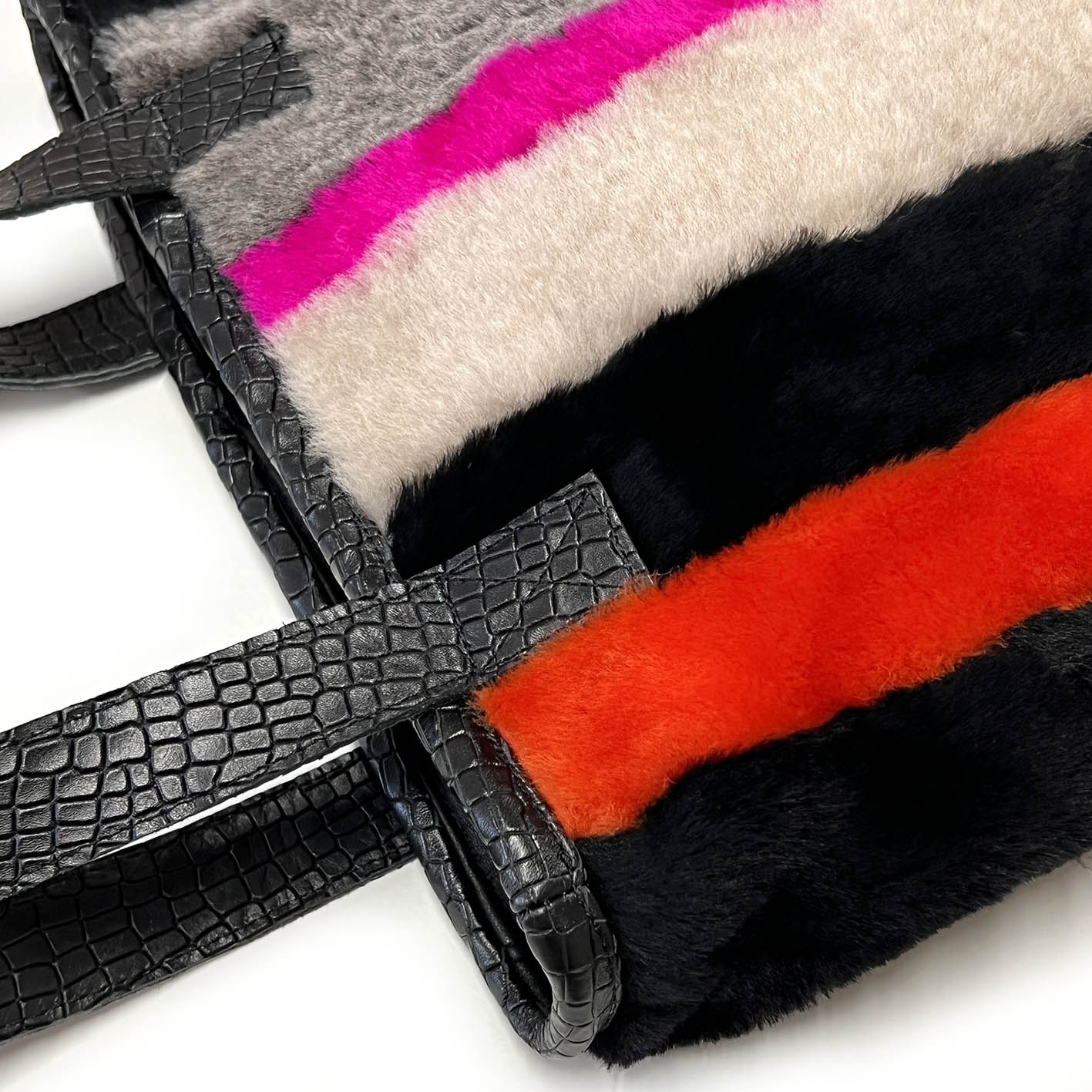 STRIPE SHEEPSKIN BAG / SMALL - Grey + Black with Orange + Fuchsia