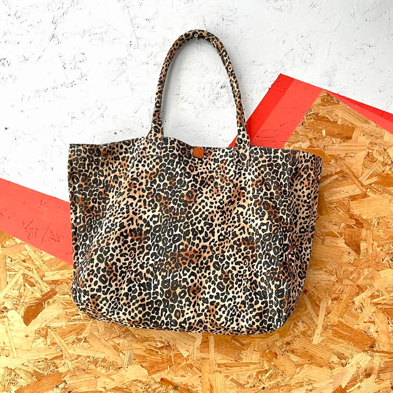 SHOPA CANVAS TOTE BAG / Large Biscuit Leopard