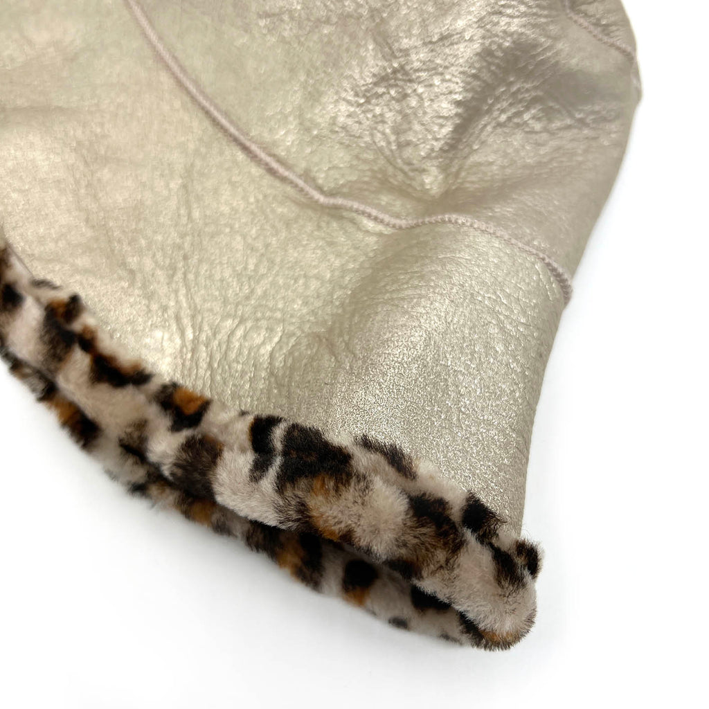 REVERSIBLE HAT / LEOPARD PRINT + GOLD