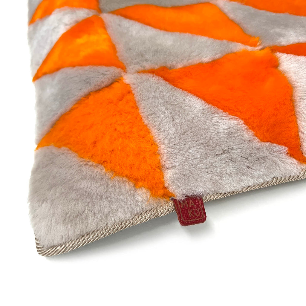 TRIANGLE CUSHION COVER / RECTANGLE K