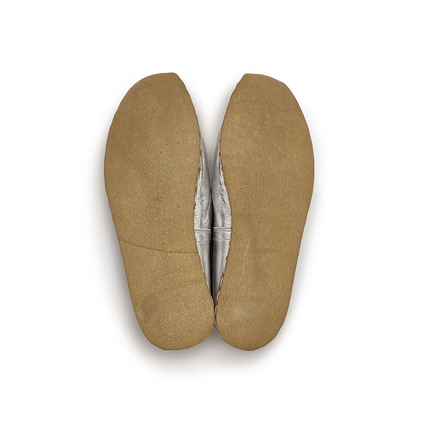CHARYK TINSEL SILVER / hand-stitched leather slip-ons