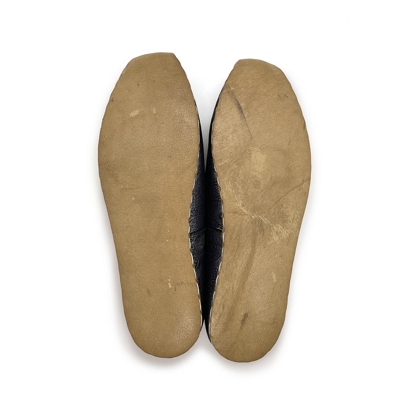 CHARYK PAISLEY PEWTER / hand-stitched leather slippers