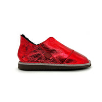 MERDANA CRIMSON SHINE / Sheepskin slippers