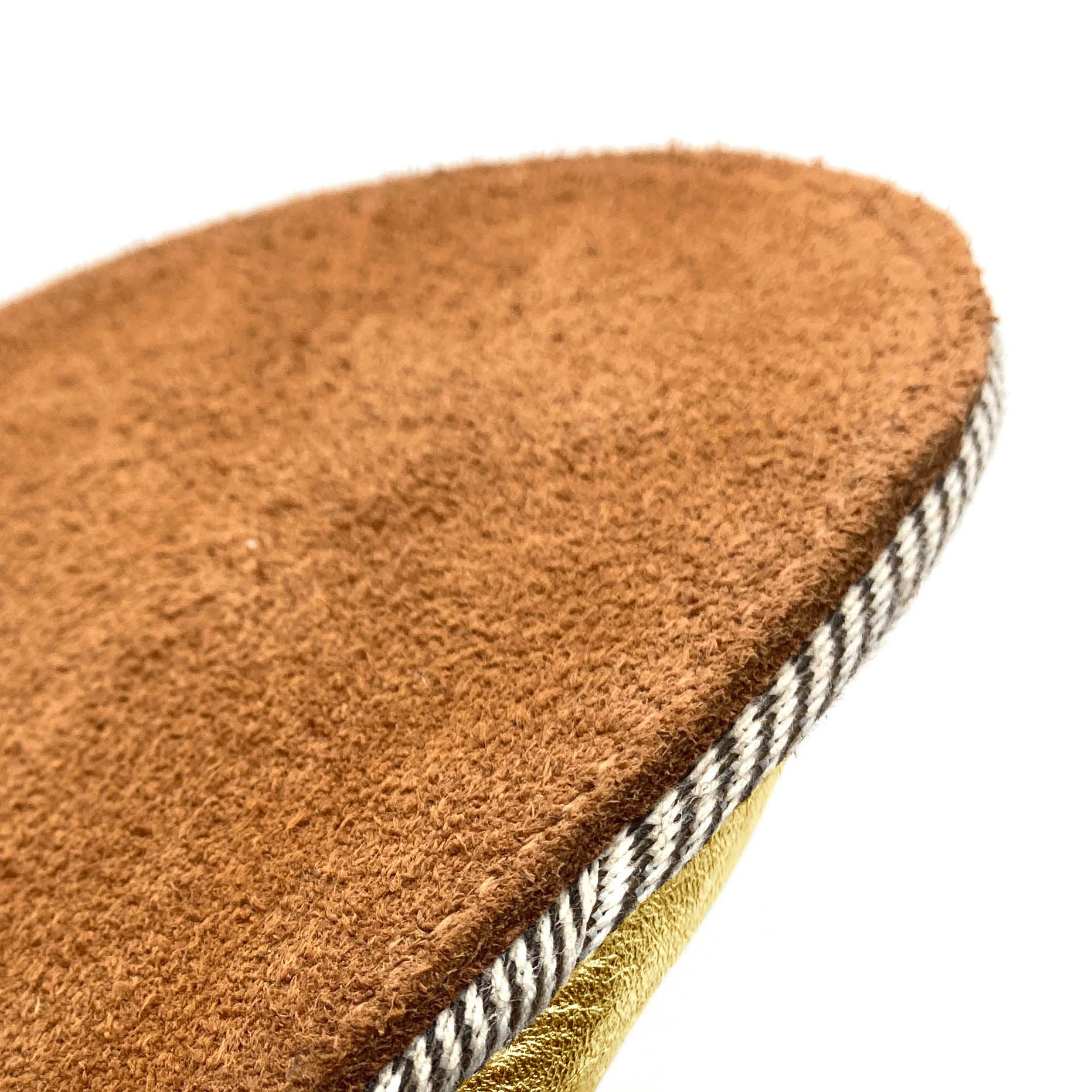 PATIQ NEW GOLD / Sheepskin slippers