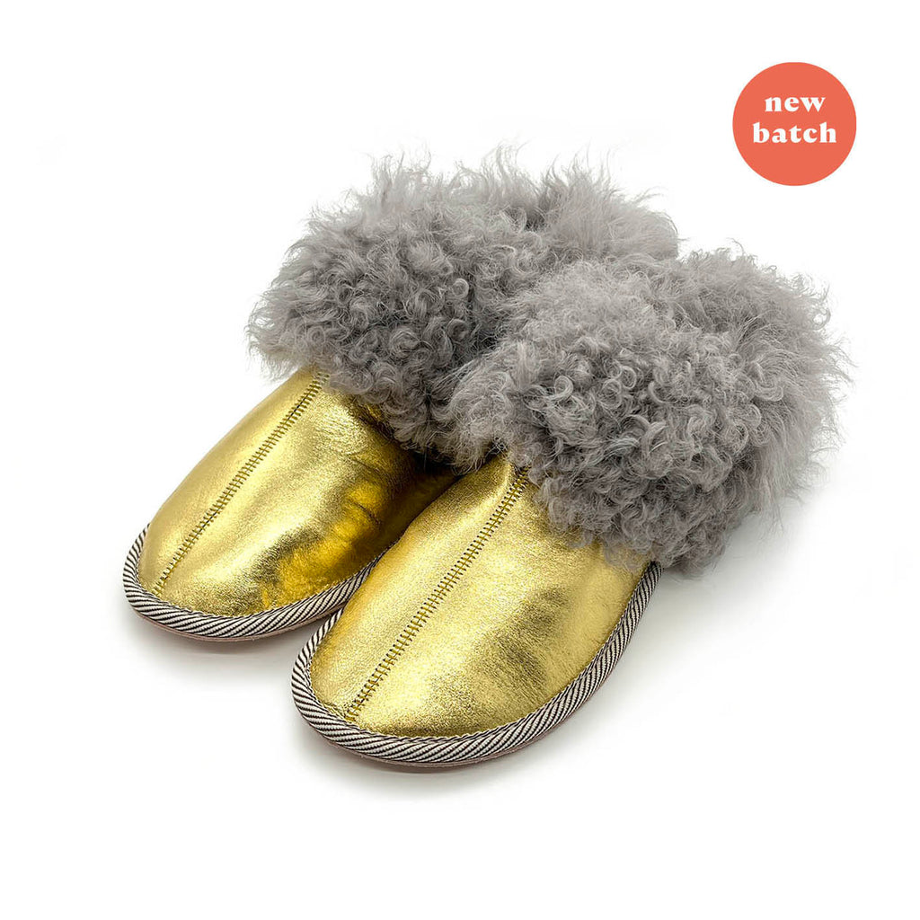 PATIQ NEW GOLD / Sheepskin slippers