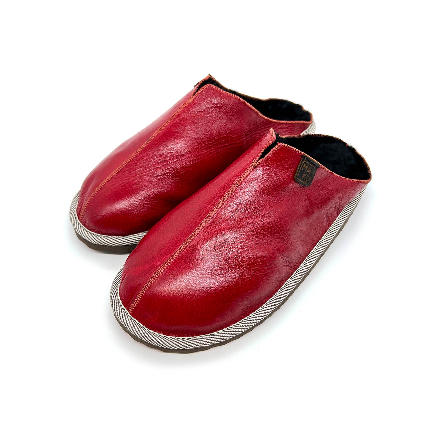 POLIN CHERRY RED LEATHER / Sheepskin slippers