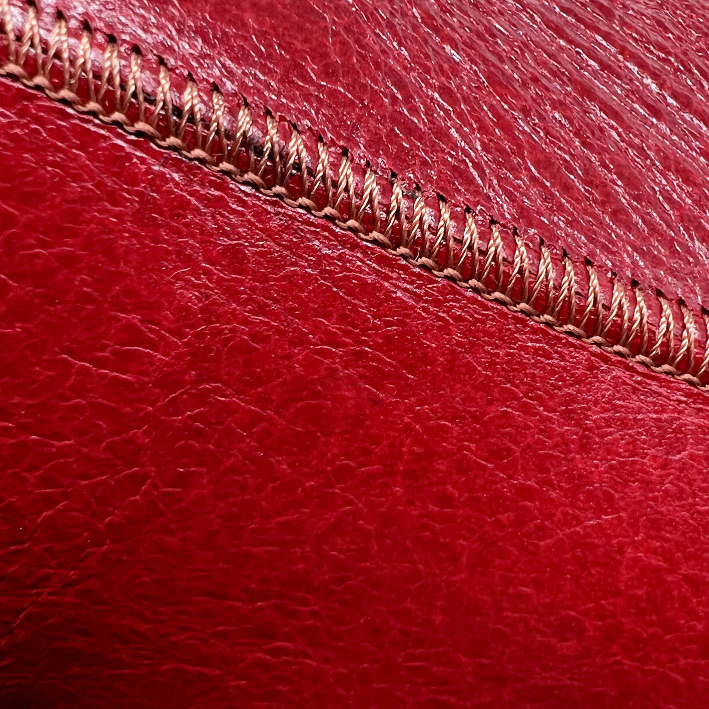 POLIN CHERRY RED LEATHER / Sheepskin slippers