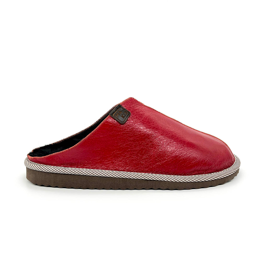 POLIN CHERRY RED LEATHER / Sheepskin slippers