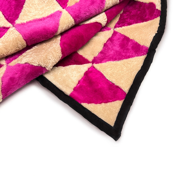 TRIANGLE Wonky Throw / Fuchsia + Oatmeal