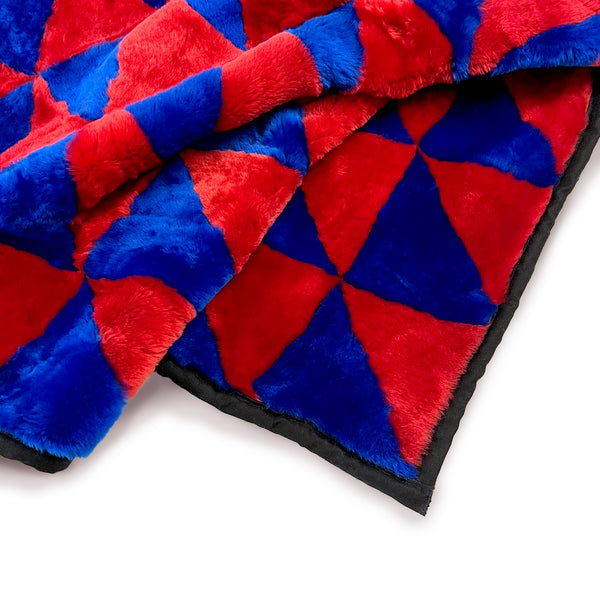 TRIANGLE Wonky Throw / Cherry + Klein Blue