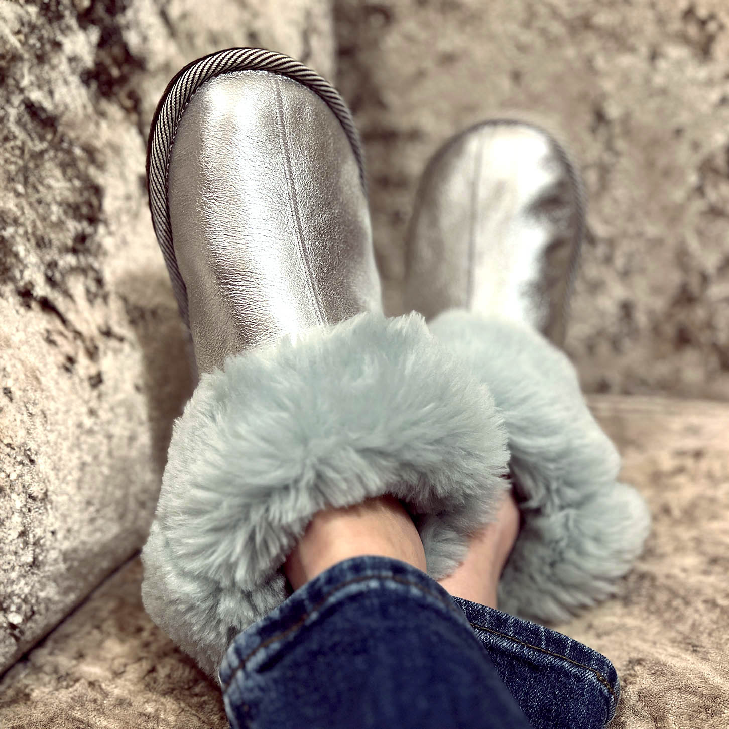 PATIQ AQUA + SILVER / Sheepskin slippers