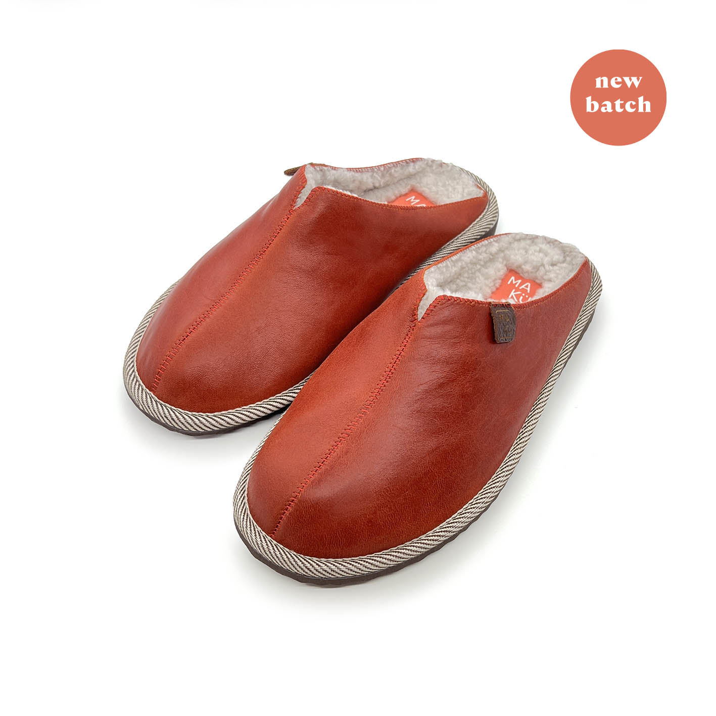 POLIN FIT LACQUER RED / Sheepskin slippers