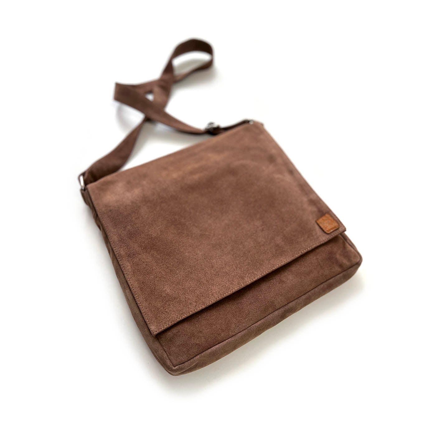 POSTINO Taupe Suede / Courier bag