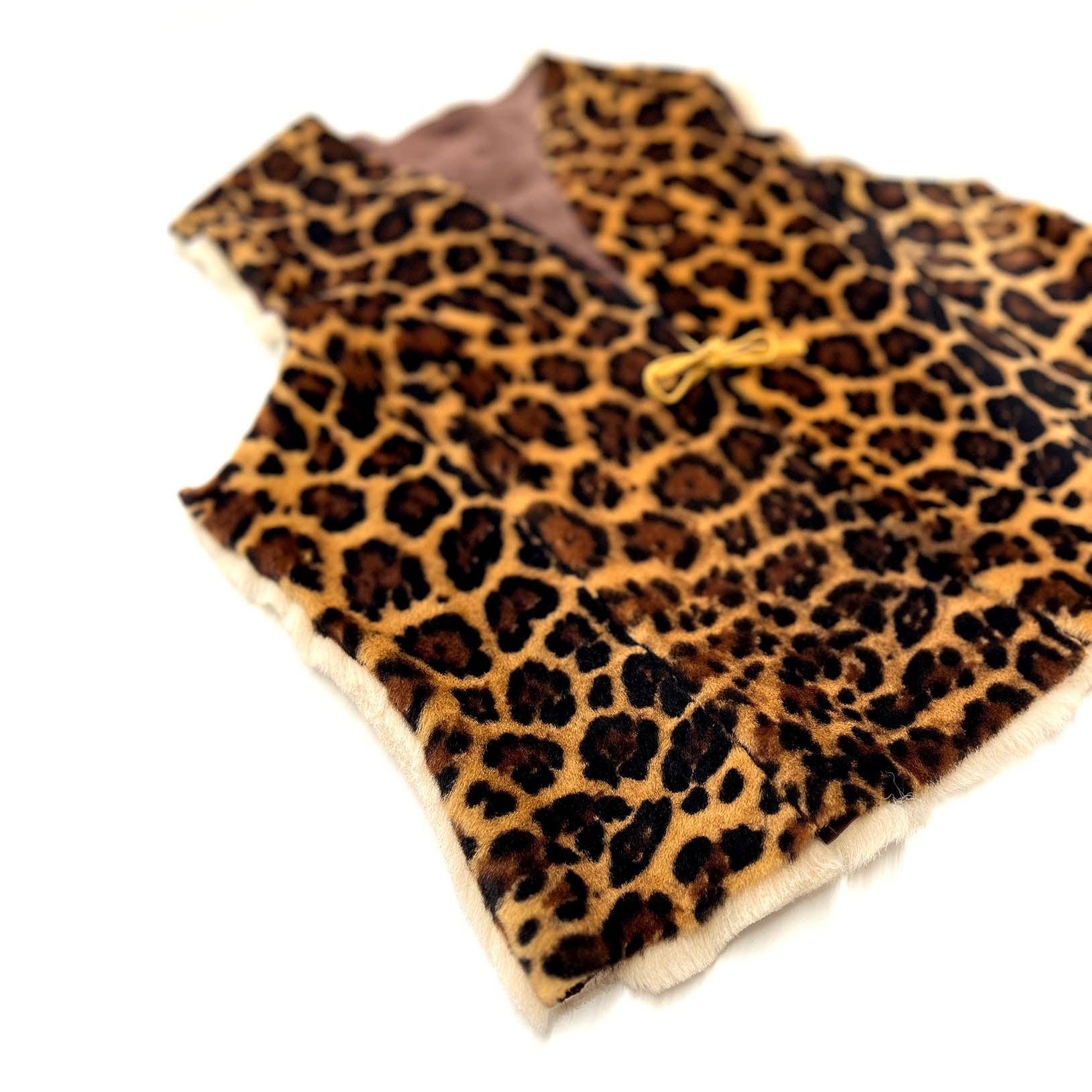 TAIGA Sheepskin Waistcoat - Gold Leopard / Natural