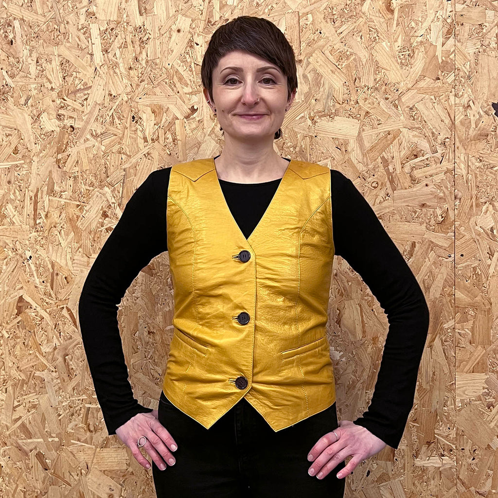 JEPKE Leather Waistcoat / Yellow Gold