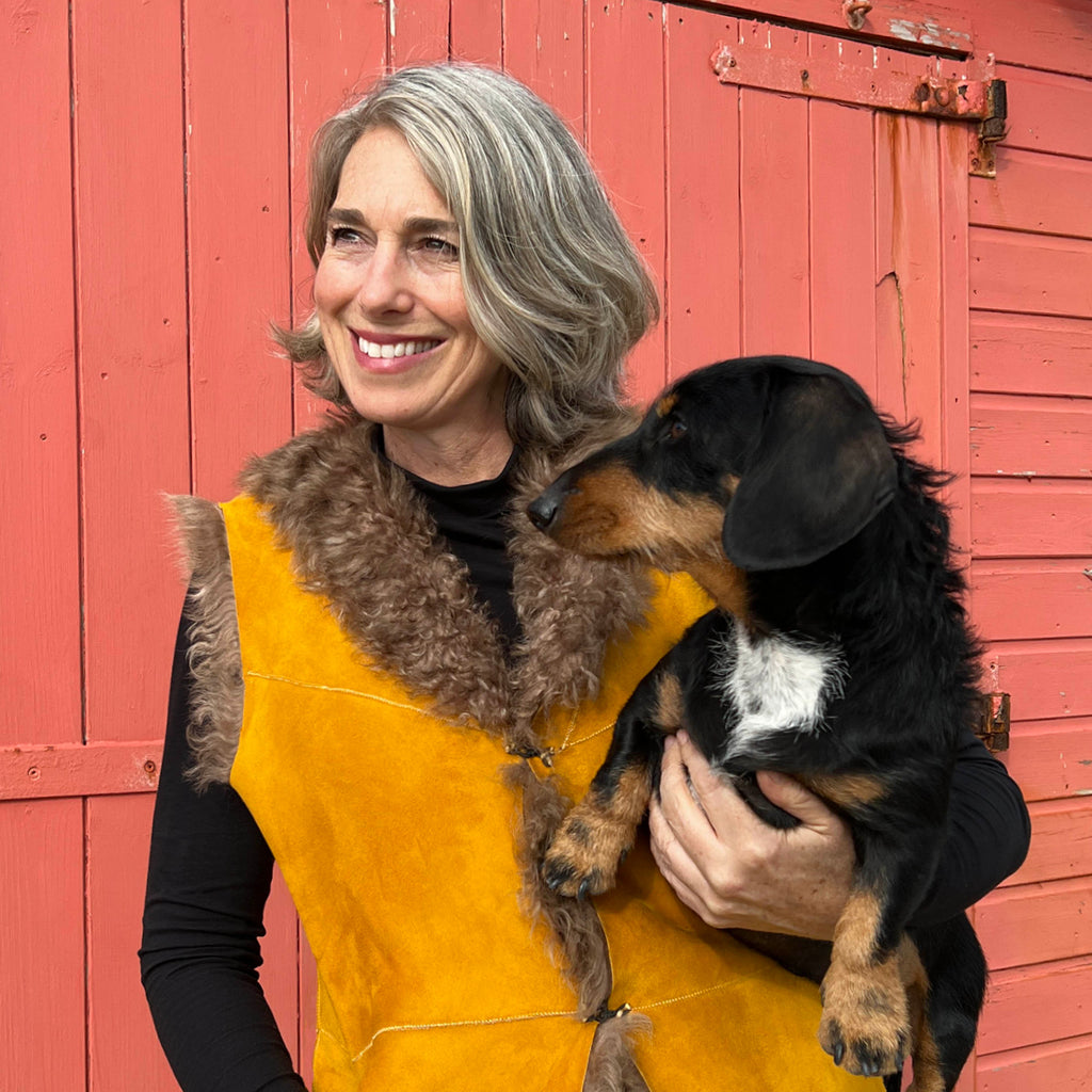 YELEK REVERSIBLE GILET /  MUSTARD + MOCHA