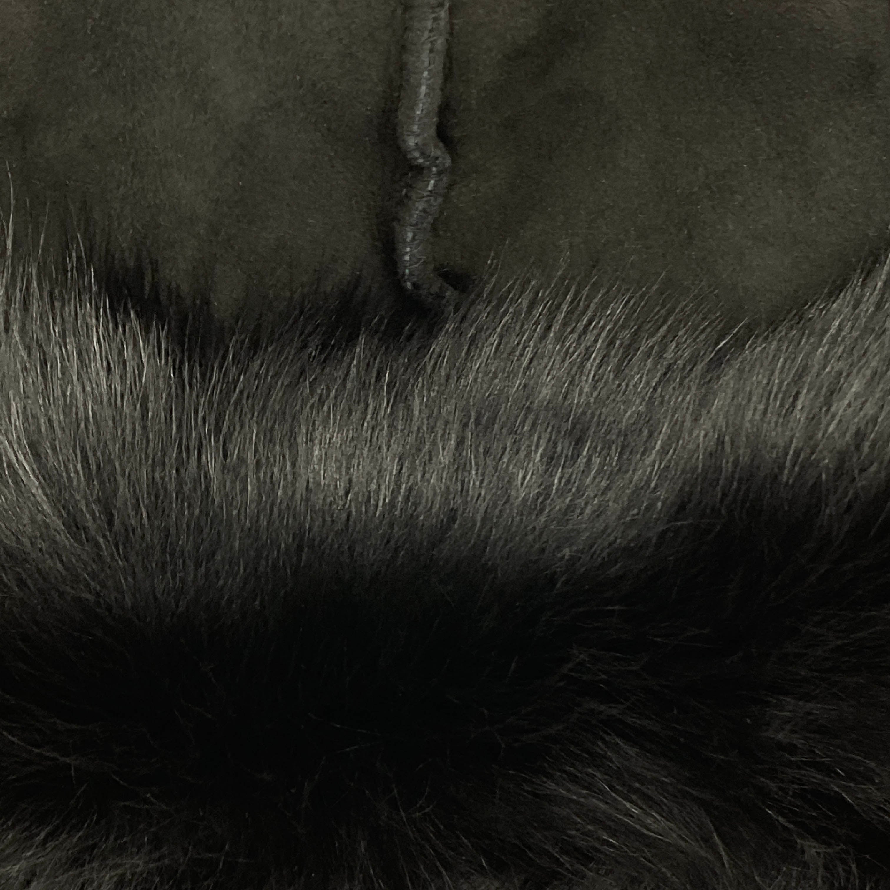 TOSCANA SHEEPSKIN HAT / BLACK