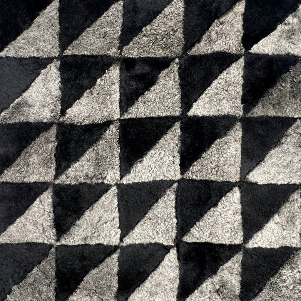 TRIANGLE FLOOR CUSHION COVER / Rectangle