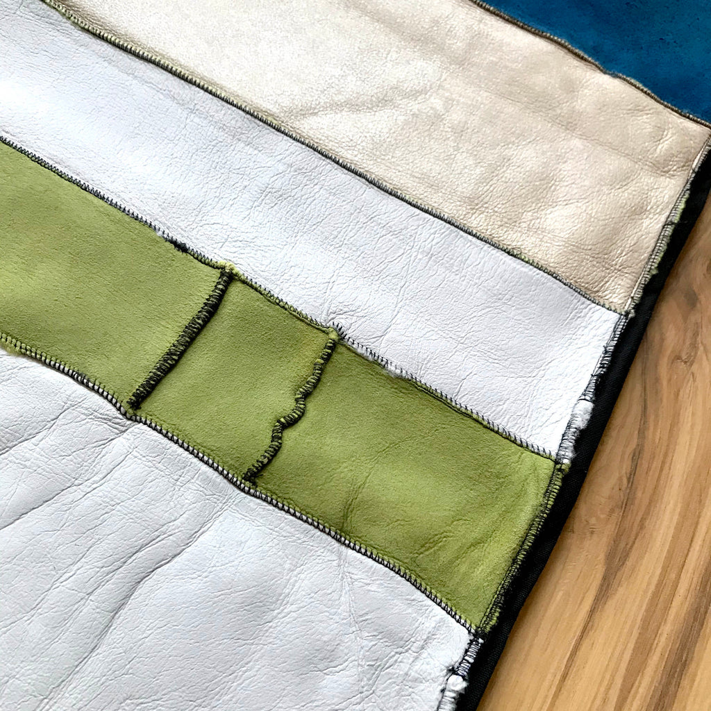 STRIPE THROW / DARK GREY + LIME