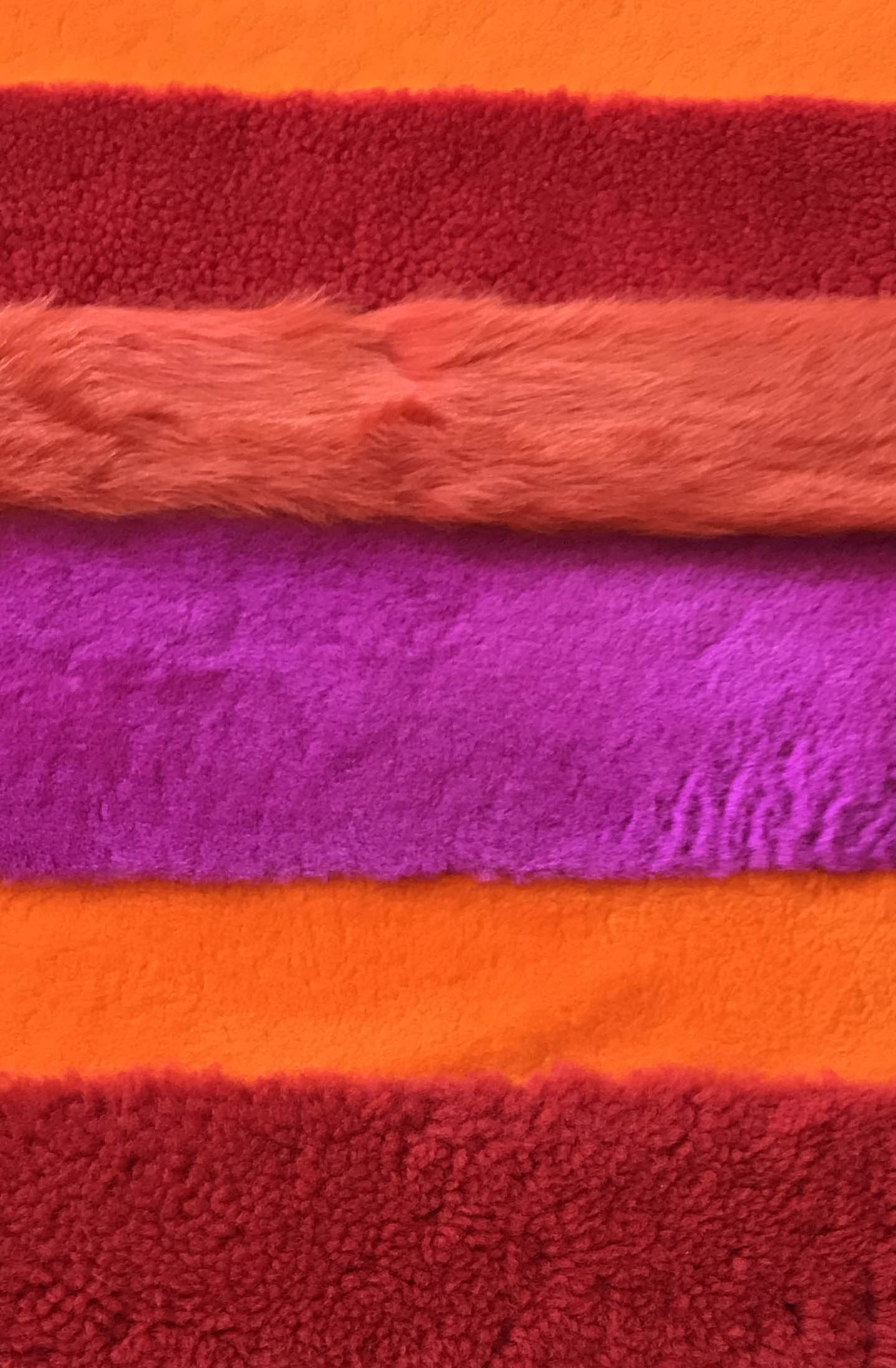 STRIPE THROW / REDS + ORANGES + PINKS