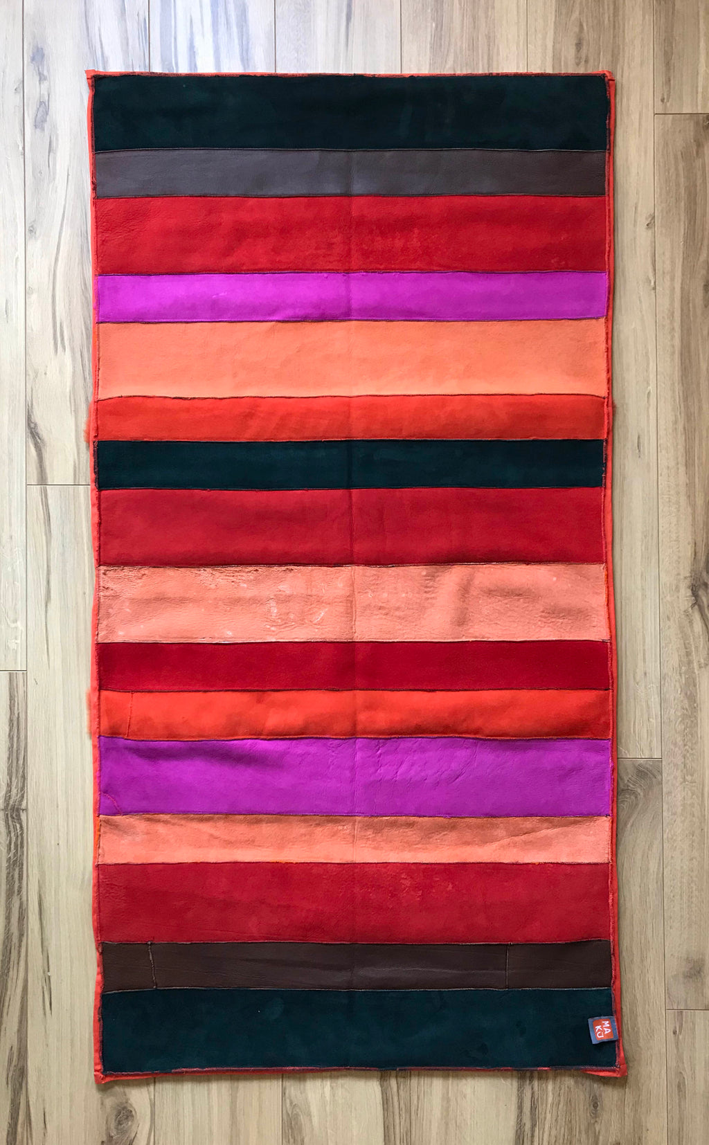 STRIPE THROW / REDS + ORANGES + PINKS